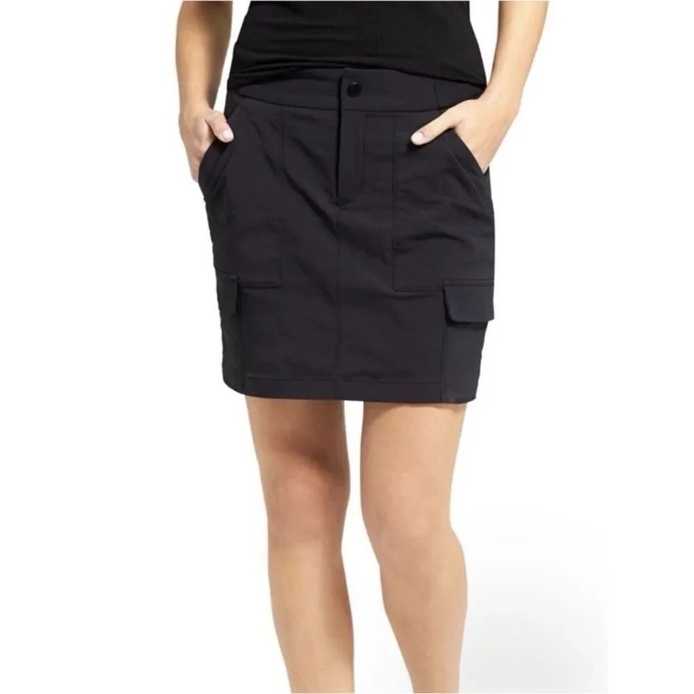 Athleta TREKKIE 2.0 Black Ripstop Performance Fabric Activewear Skort